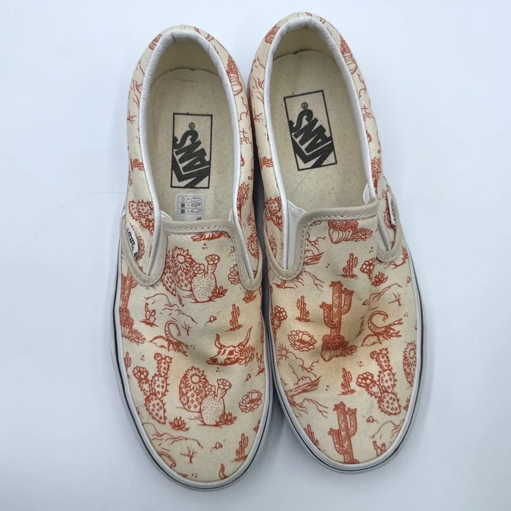Vans Classic Slip-On Desert Vibes Turtledove Cactus Cow Skull Men 7 Women 8.5